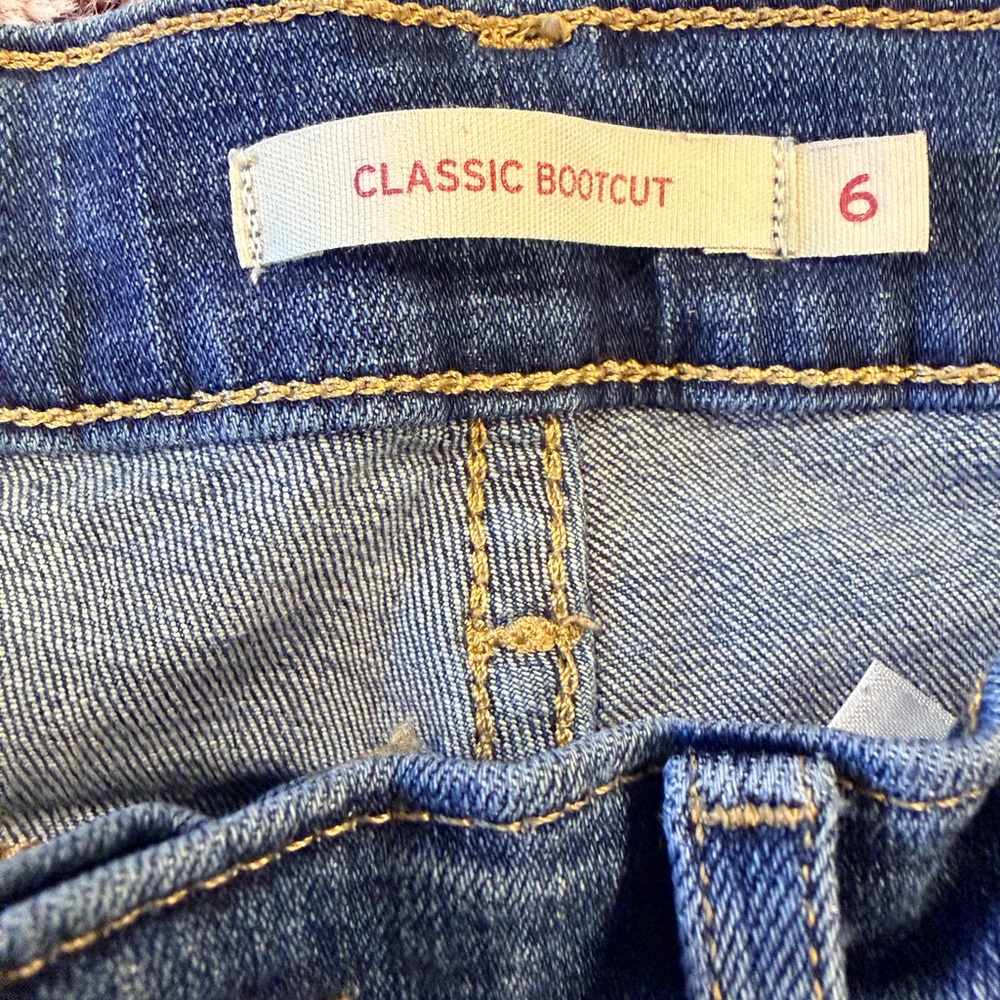 Women’s LEVI’S Classic Bootcut Jean- Size 6 - Picture 9 of 9